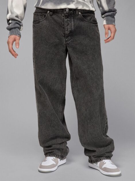 60ef3934-ac42-42b6-a2a1-7816ab14b0061737706524834-Nike-Air-Jordan-Mens-Trousers-5731737706524101-1