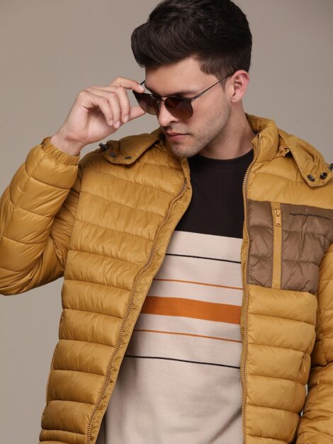 d5e7ebf9-823c-4d9b-a7ac-d04cf272f76b1704972692866-French-Connection-Men-Jackets-4581704972692341-1